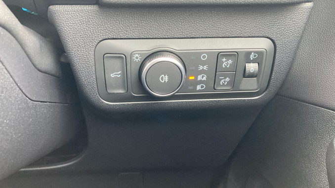 Ford Kuga 1.5 EcoBoost ST-Line 5dr Petrol Estate - Image 21